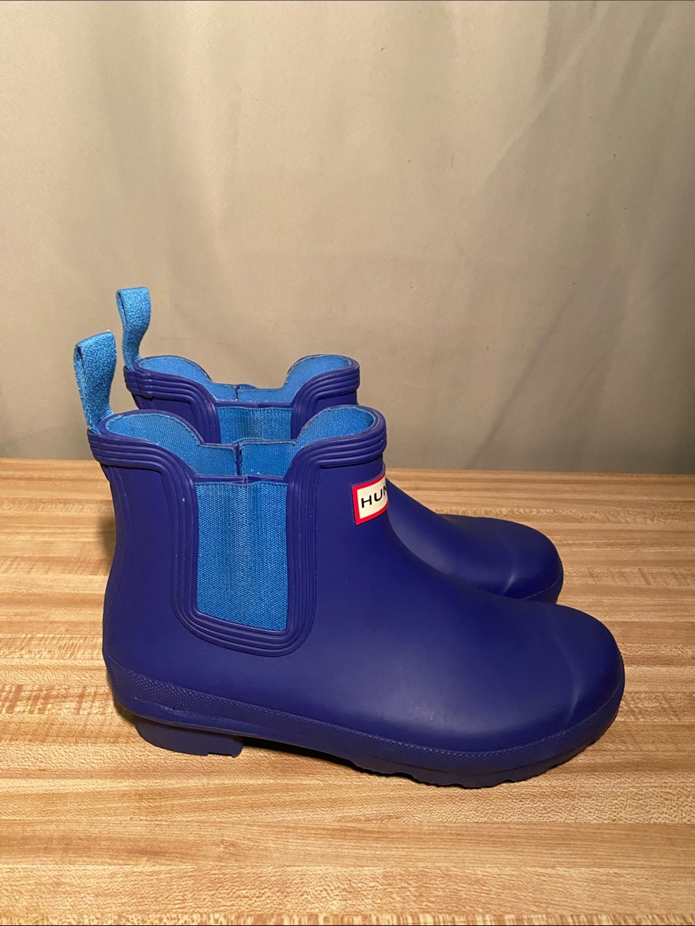 Hunter Original Chelsea Ankle Rain Boots Bitter Indigo / Polar Blue Women’s 6